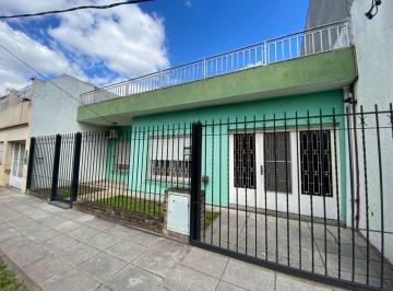 Casa de 4 ambientes, Morón · Casa Americana 4 Ambientes en Venta Apta Crédito - El Palomar