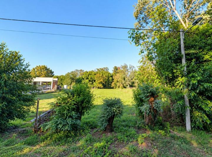 Terreno · 796m²