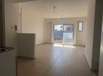 Departamento · 33m² · 1 Ambiente · Venta Monoambiente Divisible en Flores
