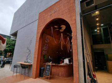 Local comercial · 110m² · Felipe Vallese 3000 - Local Comercial en Alquiler en Flores. Apto Todo Rubro