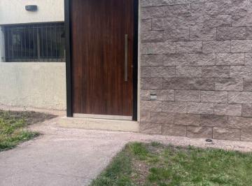 Casa de 6 ambientes, Chacras de Coria · Casa en Alquiler en Chacras
