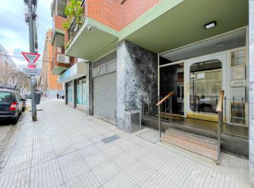 Departamento · 81m² · 3 Ambientes · 1 Cochera · Departamento en Almagro
