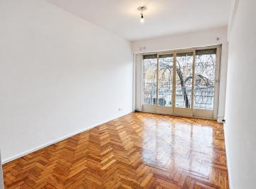 Departamento de 2 ambientes, Almagro · Departamento de 2 Ambientes con Balcón y Excelente Distribución en Almagro