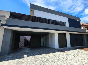 Casa · 300m² · 7 Ambientes · 2 Cocheras · Exclusiva Casa a Estrenar La Barraca Country