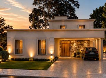 Casa de 5 ambientes, Córdoba · Hermosa Casa