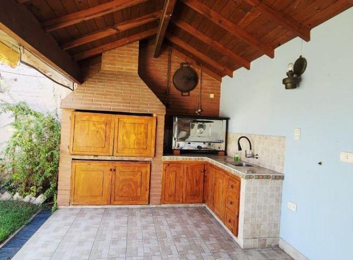 Casa · 85m² · 4 Ambientes