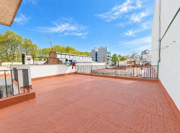 PH · 44m² · 2 Ambientes · Venta PH 2 Amb Colegiales Patio Terraza