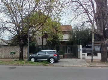 YAR-YA1-29764_2 · Casa 4 Ambientes. | Olavarria 4673