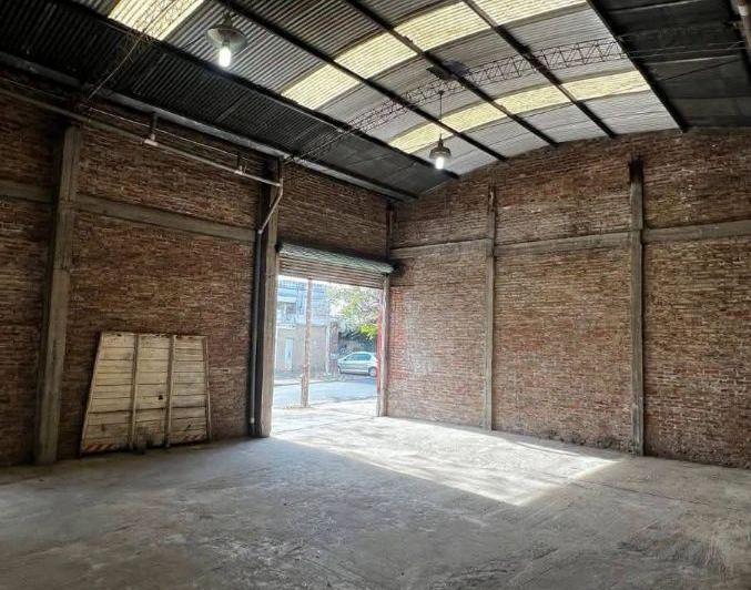 Bodega-Galpón · 191m² · 1 Ambiente · 5 Cocheras