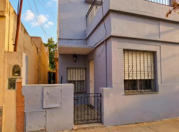 Casa · 108m² · 5 Ambientes · Venta Casa 4 Hab - 3 Baños, Villa Dominico