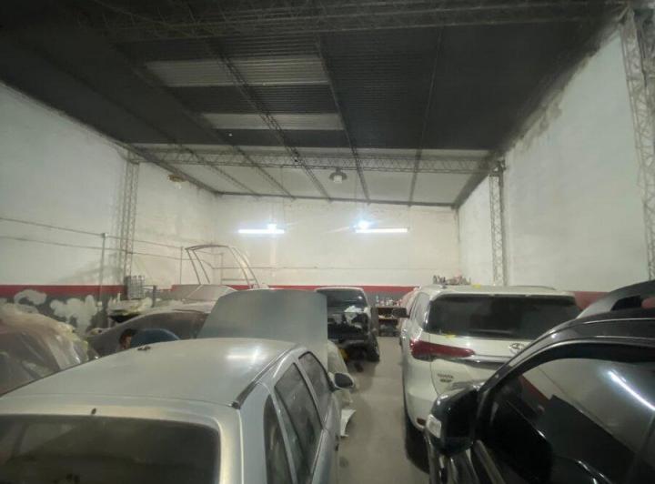 Bodega-Galpón · 200m²