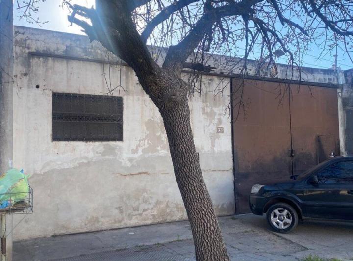 Galpon en alquiler en San Vicente · 3 ambientes