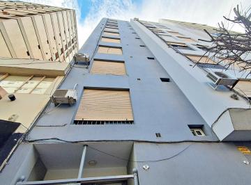 Departamento · 60m² · 4 Ambientes · Departamento en Alquiler Lamadrid 78