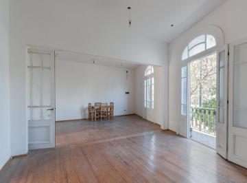 PH · 145m² · 4 Ambientes · Venta PH 4 Ambientes con Balcón.