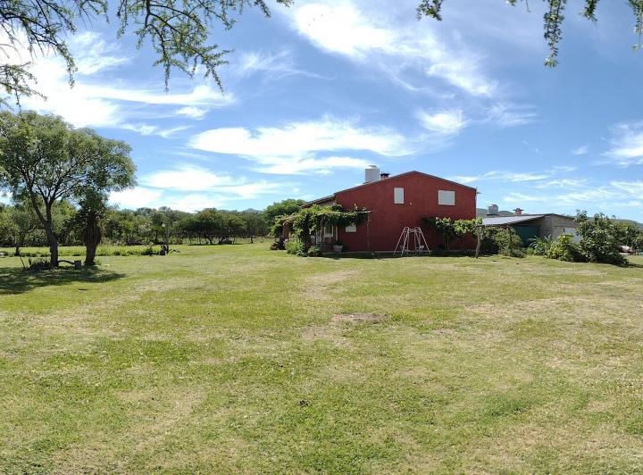 Casa · 150m² · 6 Ambientes · 2 Cocheras