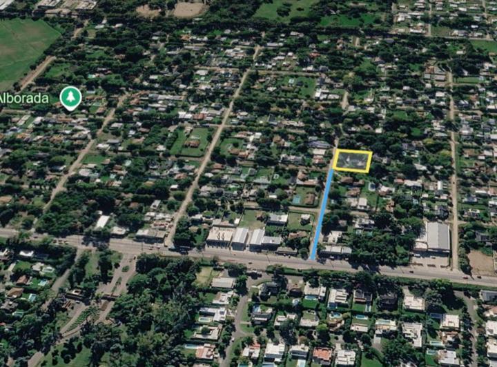 Terreno · 180m²