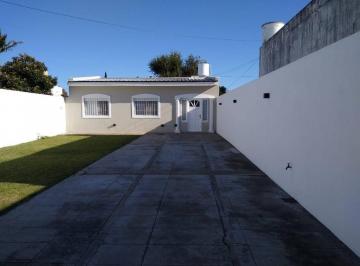 PH · 75m² · 4 Ambientes · 3 Cocheras · Casa en Venta en Villa Elvira