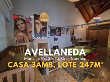 Casa · 144m² · 3 Ambientes · 2 Cocheras · Casa 3 Ambientes en Venta – Avellaneda