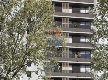 Departamento · 48m² · 2 Ambientes · 1 Cochera · Venta 1 Dormitorio Cordon con Balcon y Cochera
