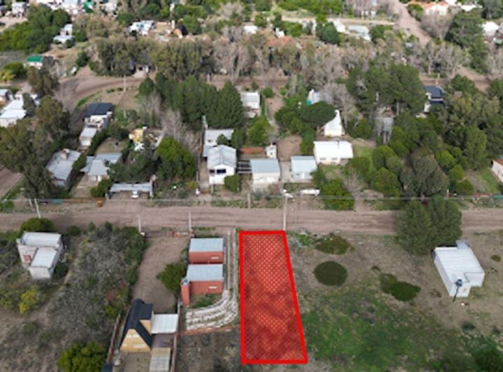 Terreno · 385m²