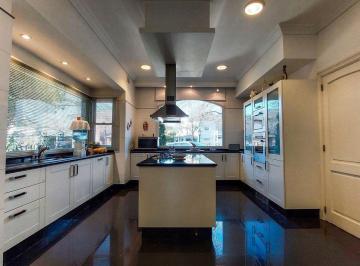 Casa · 348m² · 7 Ambientes · 2 Cocheras · Venta Casa 7 Ambientes Barrio Septiembre Escobar