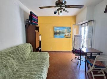 Departamento · 32m² · 2 Ambientes · Venta Depto 2 Amb. Balvanera Balcon Frances