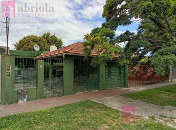 PH · 80m² · 3 Ambientes · 1 Cochera · PH en Quilmes Oeste