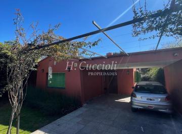 Casa · 120m² · 5 Ambientes · 2 Cocheras · Casa - Moreno