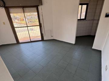 Departamento de 2 ambientes, Florencio Varela · Monteagudo 2105 Esquina Asuncion, Florencio Varela