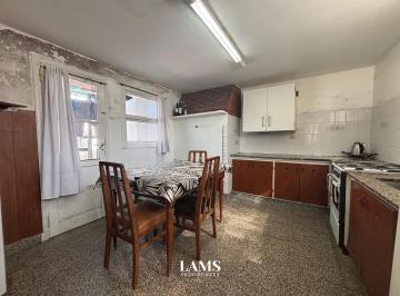 PH · 67m² · 3 Ambientes · PH en Venta 3 Ambientes - Barrio Las Avs