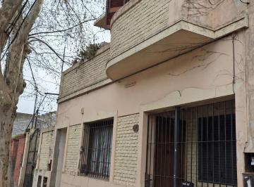 Casa · 260m² · 3 Ambientes · 2 Cocheras · Venta Casa 3 Amb Bernal