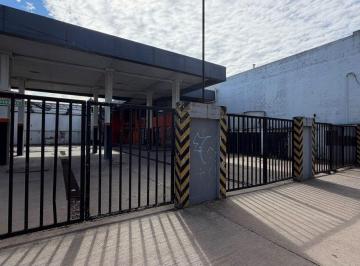 Local comercial de 6 ambientes, La Plata · Venta de Local/galpon Comercial