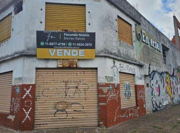 Bodega-Galpón , Lanús · Galpón en Lote Propio de 8,66 X 30, con Oficinas en Esquina — Valentín Alsina, Lanús