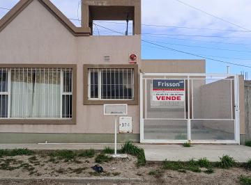 Casa de 3 ambientes, Trelew · Casa en Trelew Calle Velero Mimosa y Eva Oeron C3rca D2l Shoping