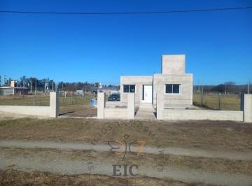 Casa · 60m² · 3 Ambientes · 1 Cochera · Casa a Estrenar 2 Dormitrios Entrega y Cuotas Anisacate Cba