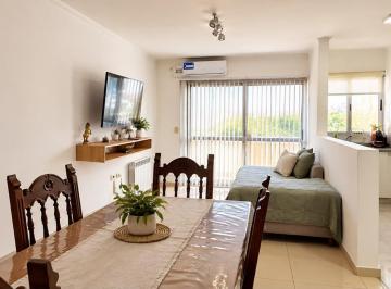 DEPARTAMENTO AMOBLADO EN ALTA CÓRDOBA – EXCELENTE UBICACIÓN Y VISTA
Hermoso dep · Departamento Amoblado en Alta Córdoba