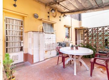 PH · 66m² · 3 Ambientes · Excelente PH 3 Amb Al Frente con Terraza Propia