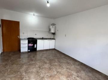 Departamento · 37m² · 2 Ambientes · Departamento 2 Amb. en Primer Piso en Alquiler