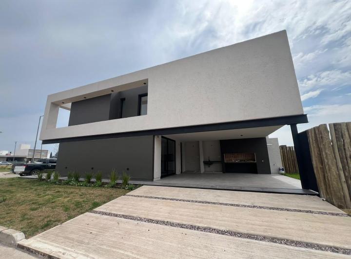 Departamento · 150m² · 5 Ambientes