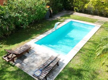 Casa de 6 ambientes, Colonia Benítez · Casa en Venta, Colonia Benitez