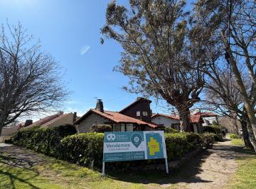 Casa de 5 ambientes, Mar del Plata · Vendemos Casa en Los Troncos a Reciclar