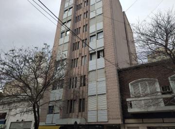 Departamento de 2 ambientes, La Plata · (48 y 12) Departamento Edif. Centrico (1) Dormitorio en Alquiler en La Plata