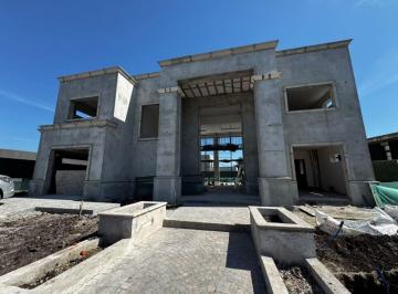 Casa de 5 ambientes, Mar del Plata · Casa 5 Ambientes en Preventa | Rumencó Joven | Piscina | Terraza Privada | Lote 145 | Financiacion