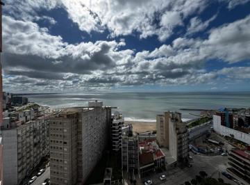 Departamento de 2 ambientes, Mar del Plata · 2 Ambientes de Categoria | Torres Manantiales | Vista Al Mar | Cochera Cubierta | Torre Luna