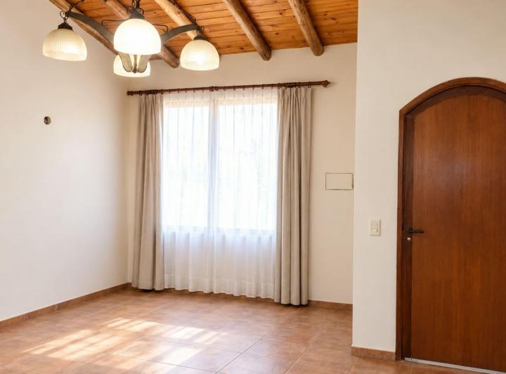 Casa en alquiler en Godoy