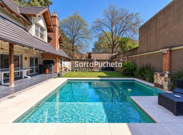 Casa · 360m² · 6 Ambientes · 4 Cocheras · Venta Casa 6 Ambientes con Piscina en Castelar Norte