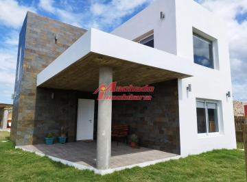 Foto1 · Casa en Venta y Alquiler en Punta del Este