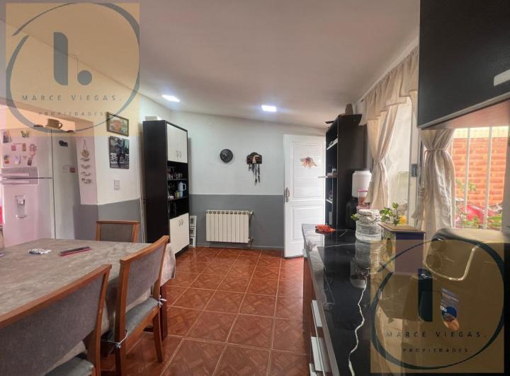 Casa · 144m² · 5 Ambientes · 1 Cochera