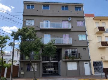 Departamento · 40m² · 3 Ambientes · Oportunidad, Dpto de 3 Ambientes con Gas Natural!