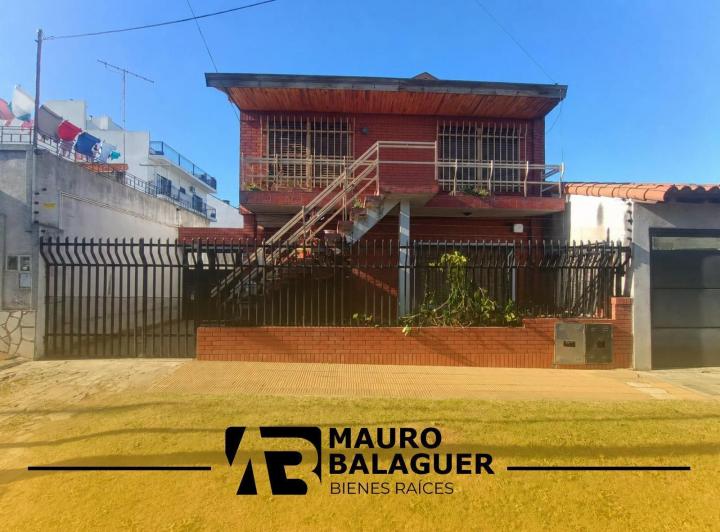 Casa · 149m² · 4 Ambientes · 1 Cochera
